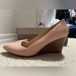 Franco Sarto Frankie wedge pump, Blush LE, in Box.